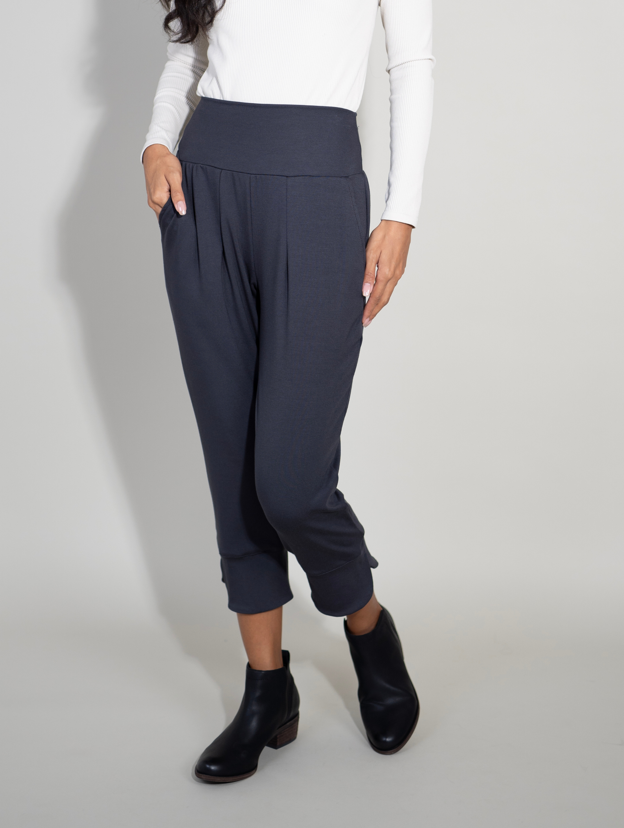 Miki Pant - Washed Black Soft Ponte