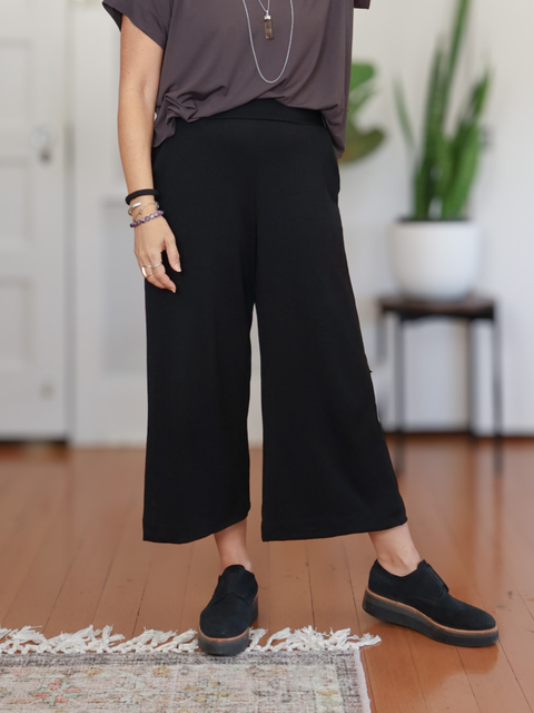 Milo Pant - Black Soft Ponte | Allison Izu