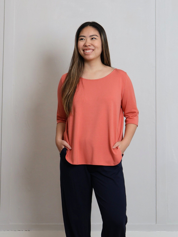 Hannah Top - Coral Bloom Soft Ponte