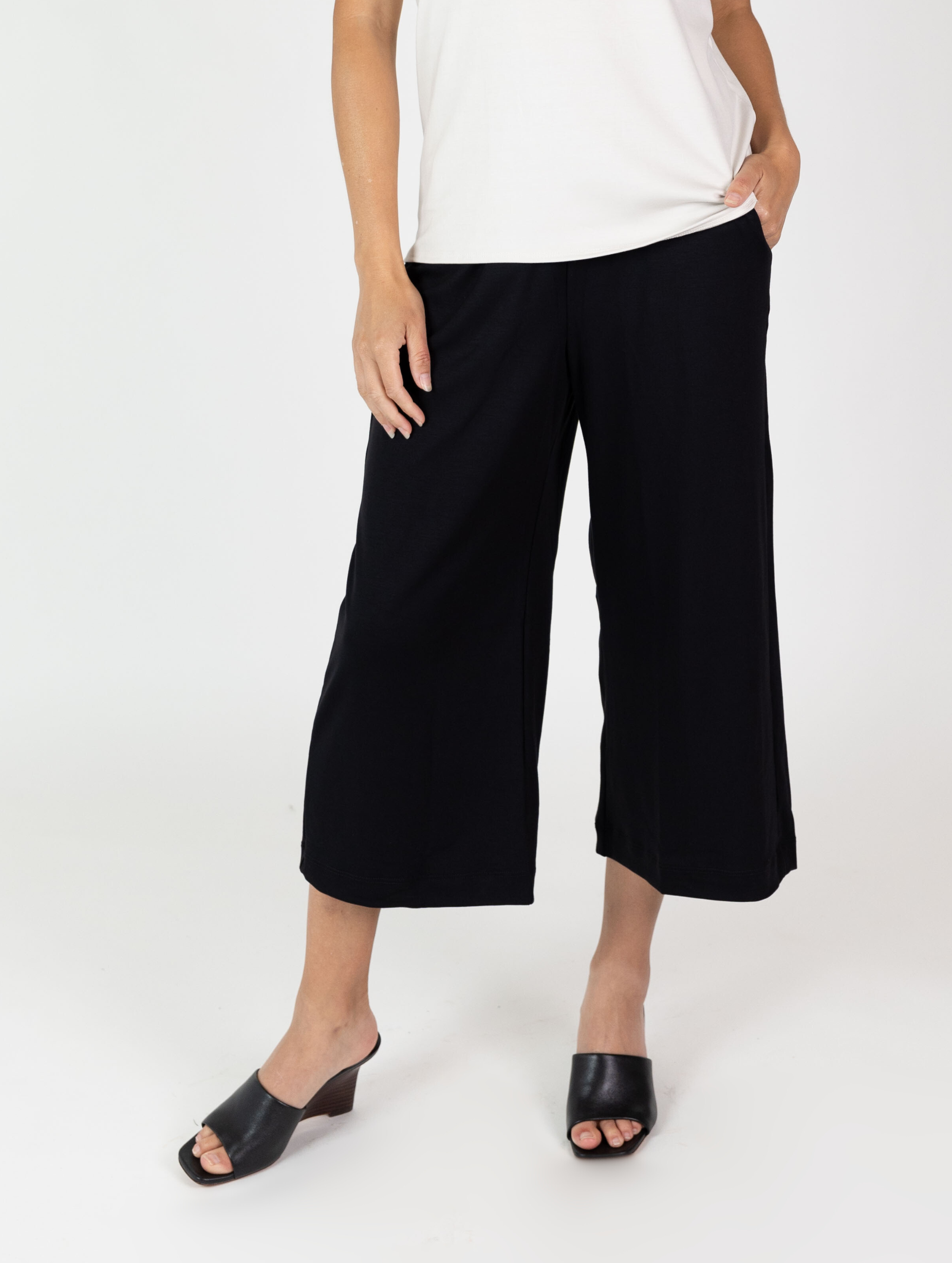 Milo Pant - Black Soft Ponte