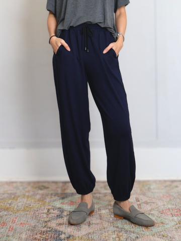 South St. Jogger - Midnight Soft Ponte