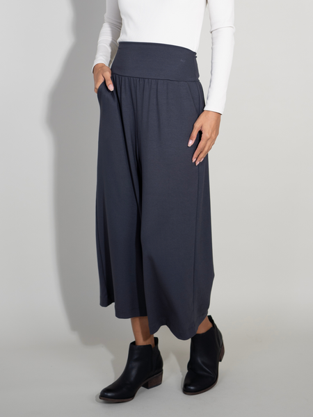 28_b567d98c-d20c-4da3-a968-