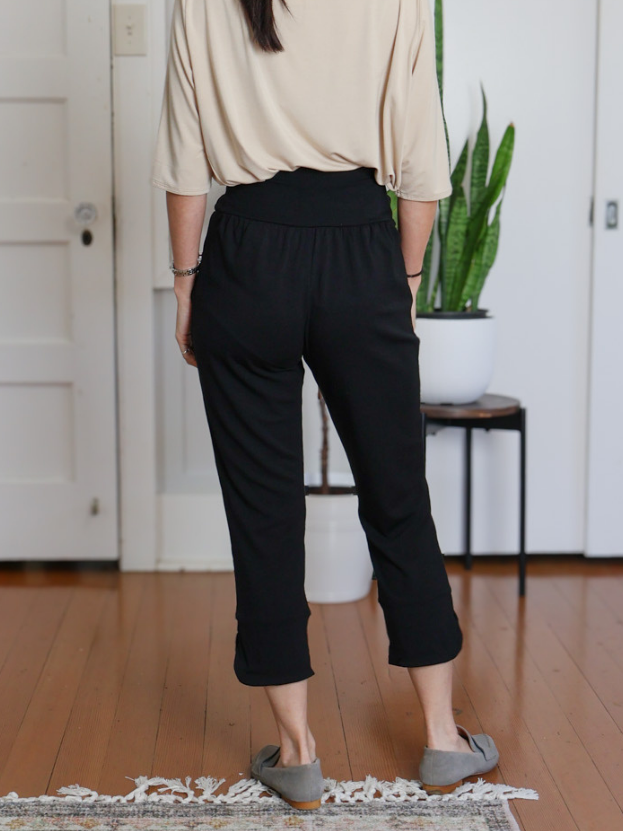 Miki Pant - Black Soft Ponte