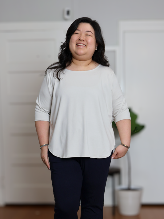 Hannah Top - Sand Soft Ponte