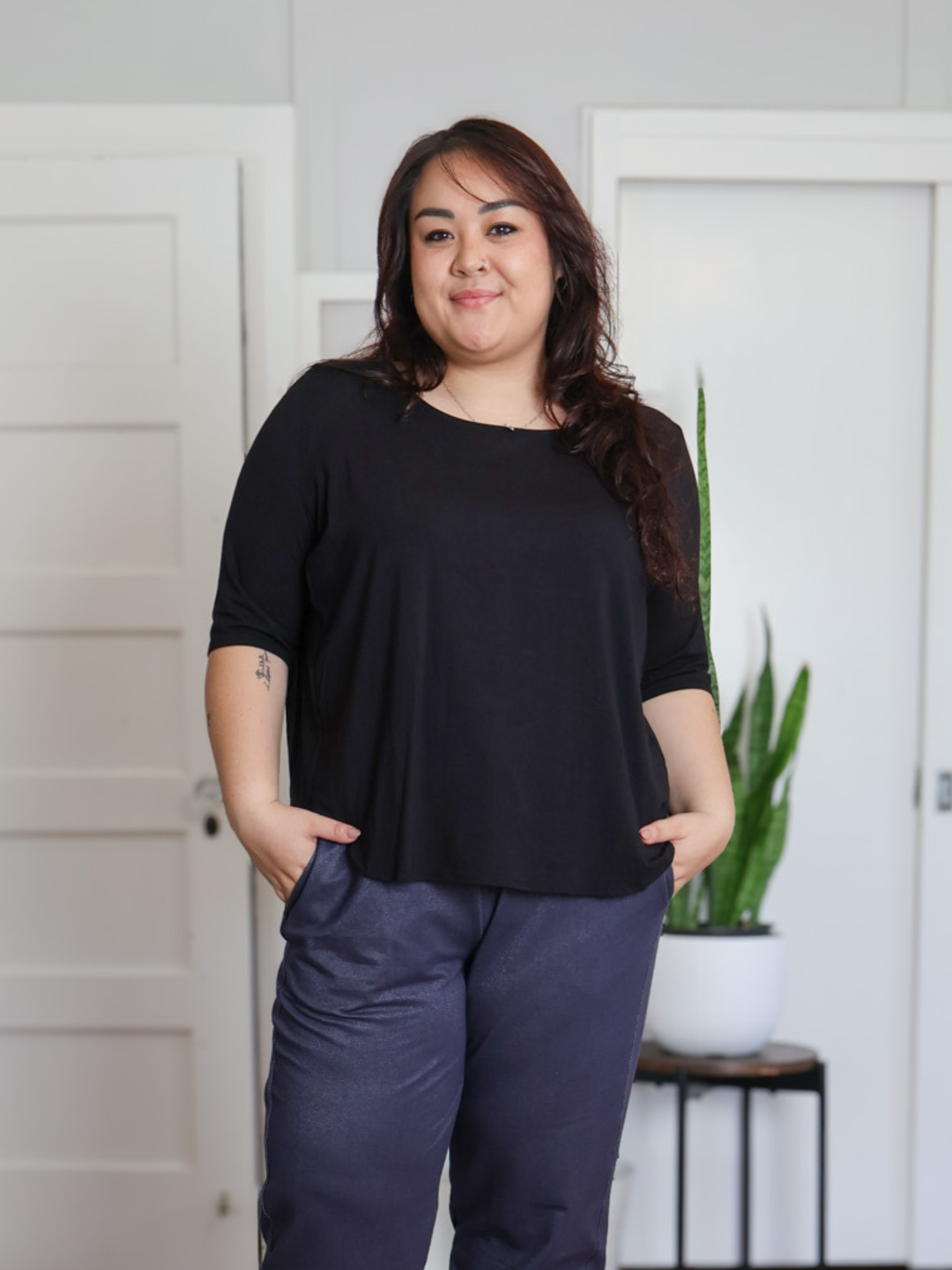 Hannah Top - Relaxed 3/4 Sleeve Scoop Neck Top | Allison Izu